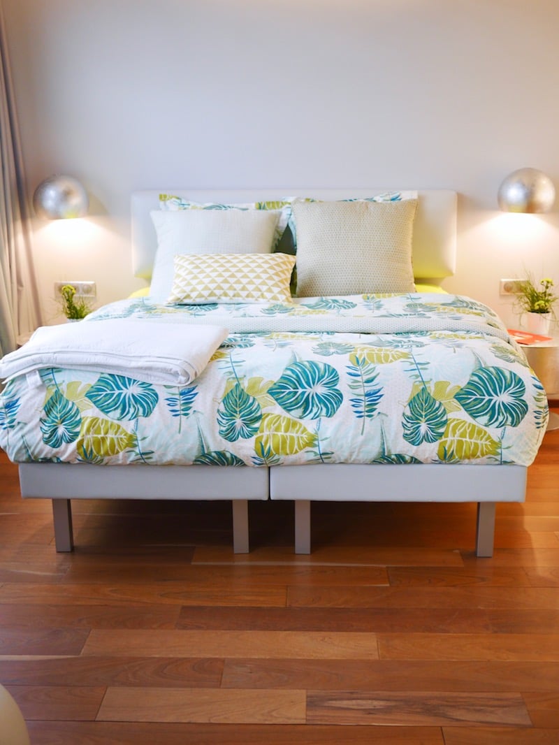 Chambre vert greenery motif feuille jungle monstera