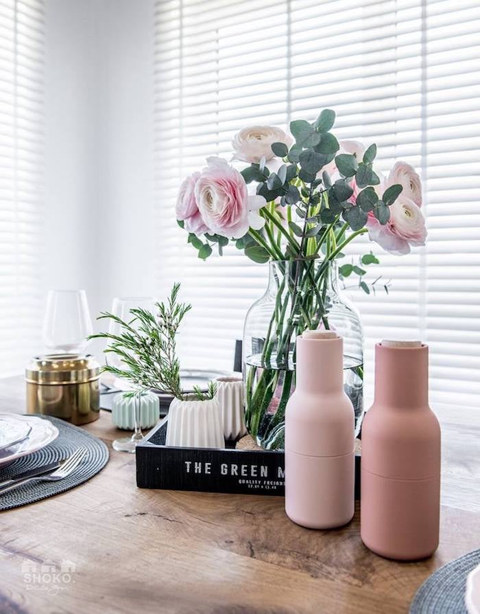 décoration féminine dans un loft scandinave industriel