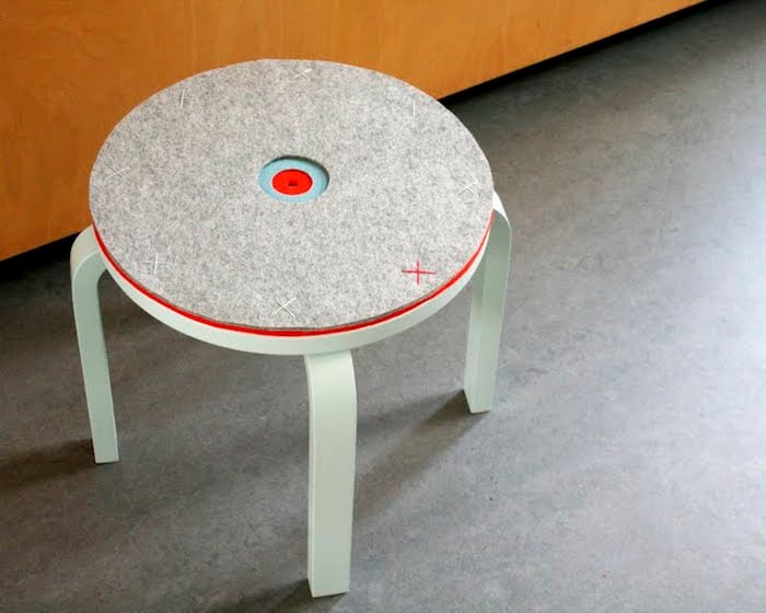 personnaliser tabouret pin ikea frosta feutrine confortable