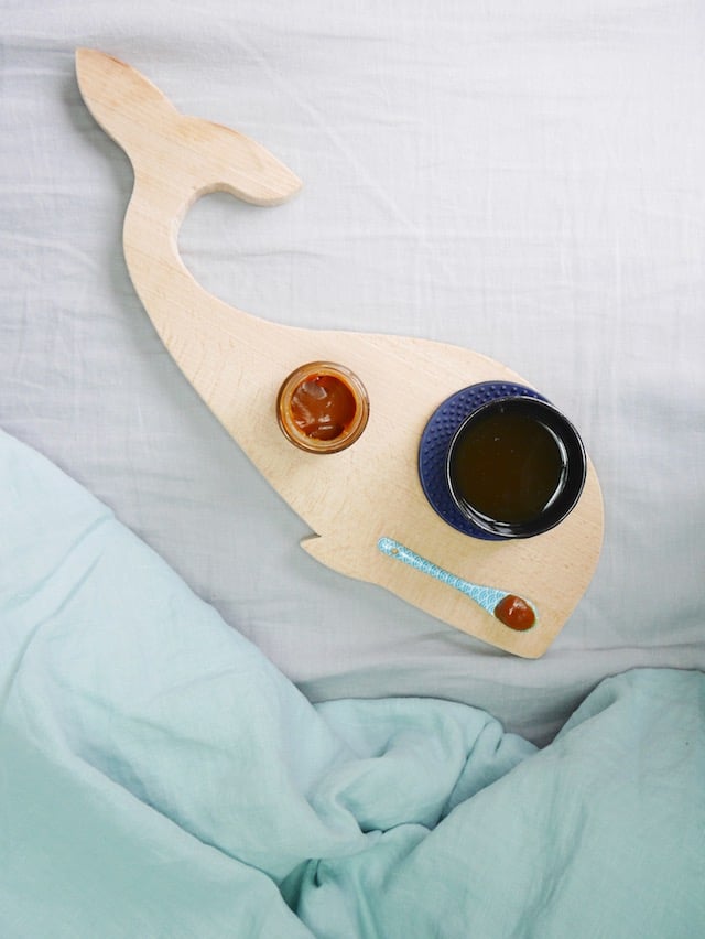 déco printemps planche à découper plateau baleine