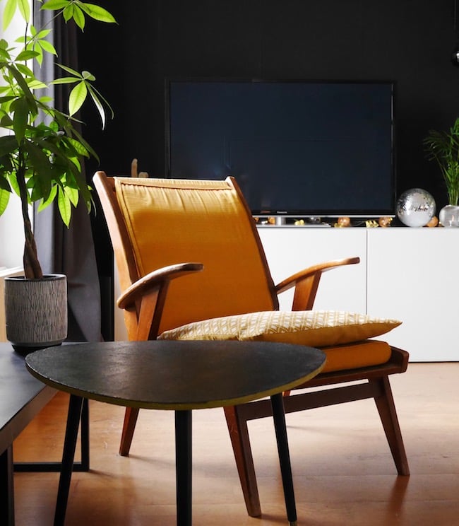 salon noir mur peinture clemaroundthecorner