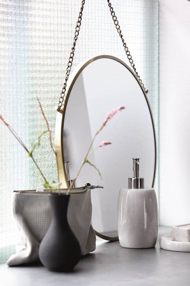 distributeur a savon en marbre joli flacon