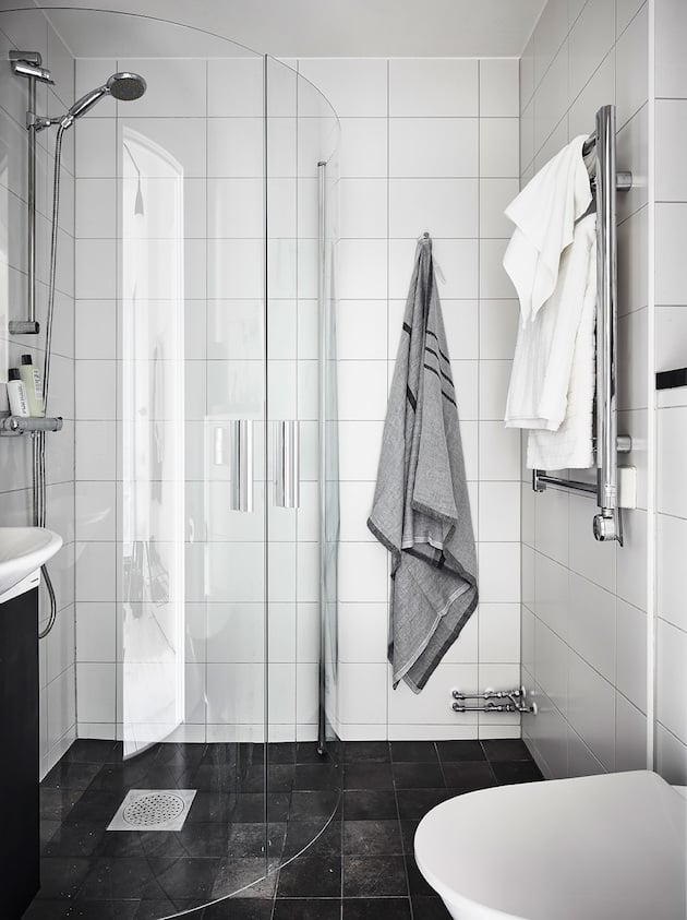 douche a l'italienne scandinave grise retour à Göteborg