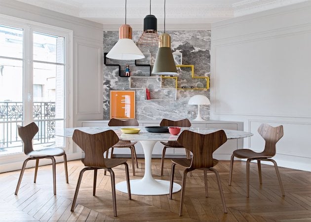 salle à manger appartement parisien parquet ancien chevron point de hongrie