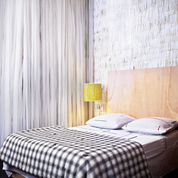 deco vichy chambre adulte en noir et blanc loft