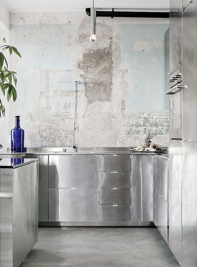 cuisine en metal grise