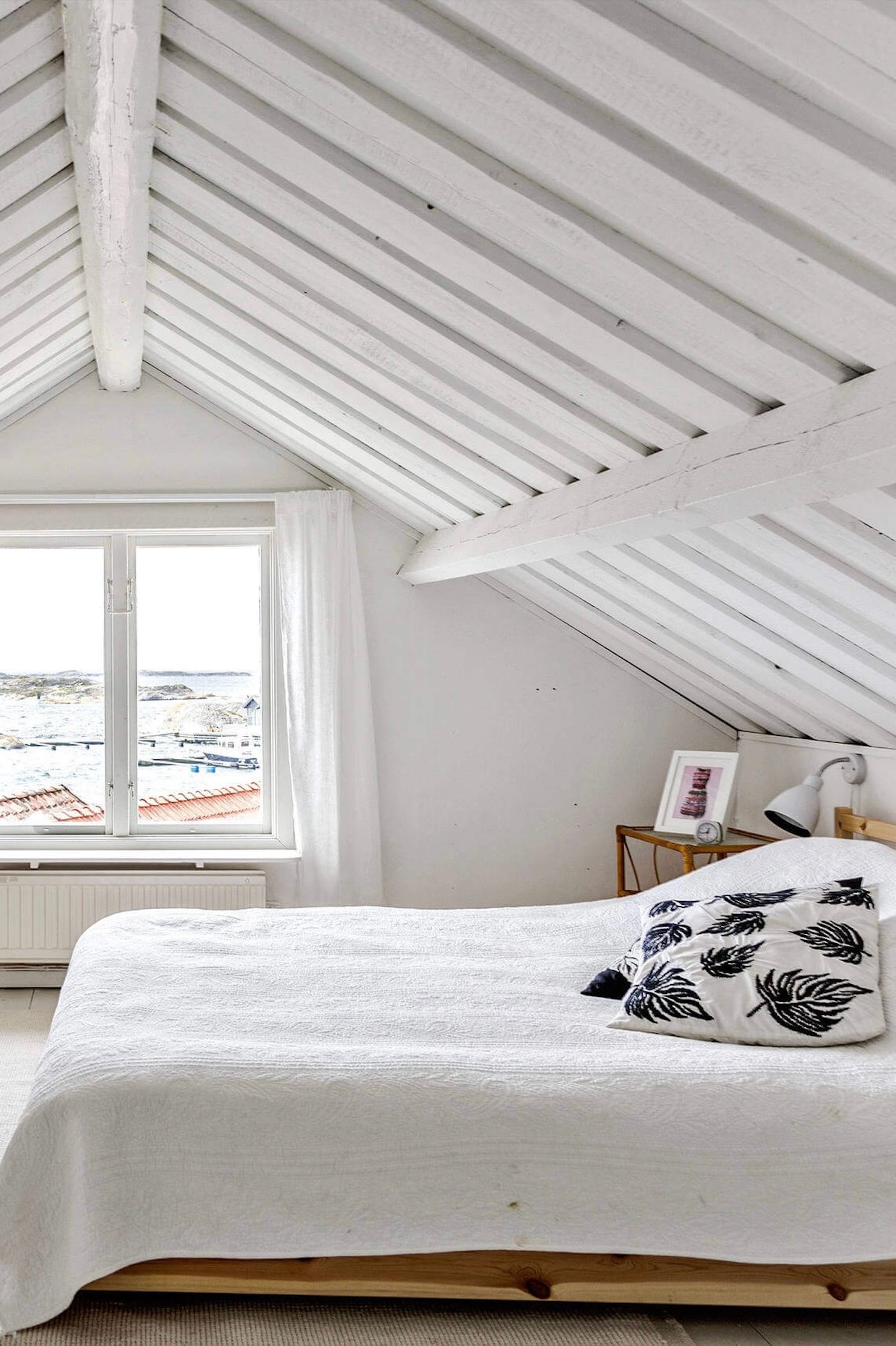 chambre petite maison pêcheur bicoque blanche