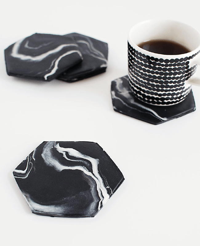 andrea rolland la délicate parenthèse chez soi