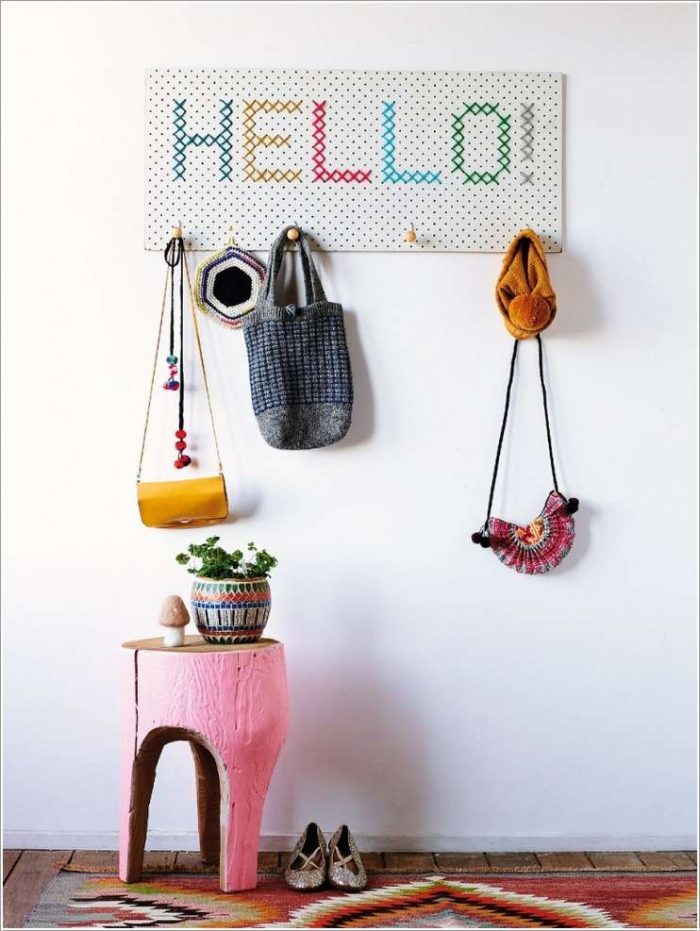 déco point de croix panneau mural hello diy