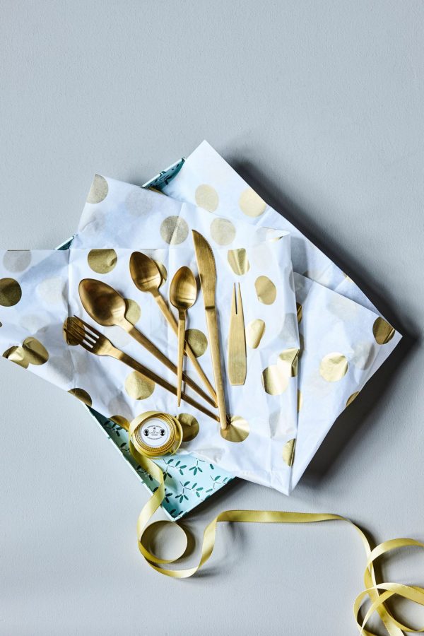 couverts dorés laiton table noel deco cuillere masking tape