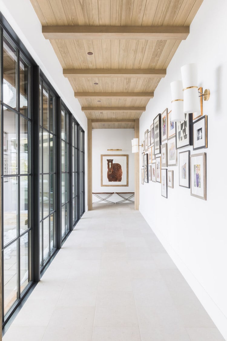 couloir galerie mur de cadre moderne photographie peinture vache