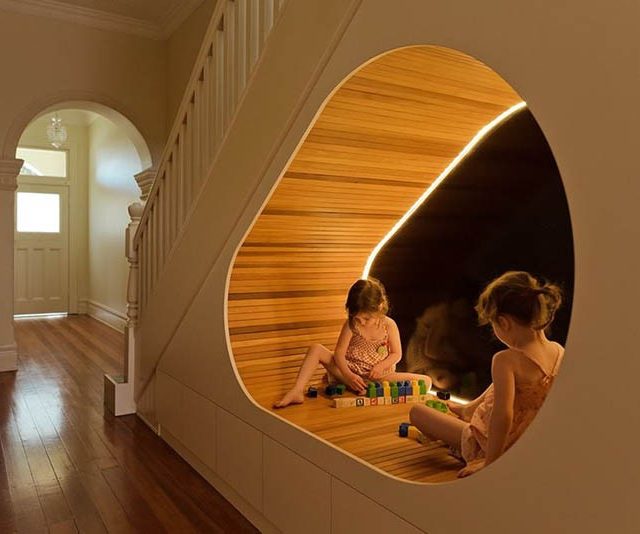 20 astuces pour aménager un dessous d'escalier espace jeu