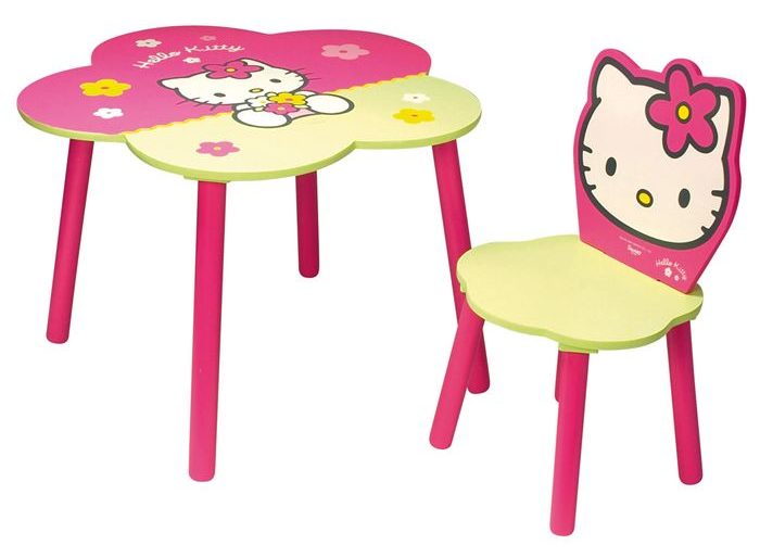 bureau Hello Kitty chat nuage rose et vert pour enfant maternelle