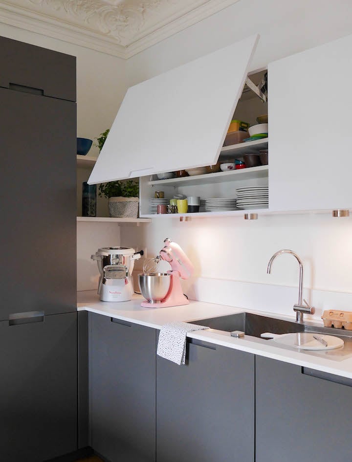 cuisine grise et blanche kitchen aid rose design