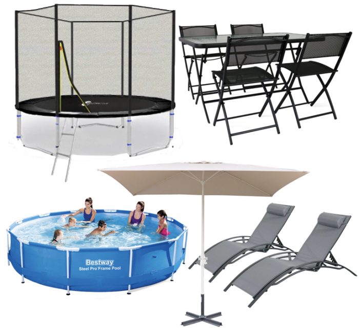 terrasse et jardin enfants famille parents trampoline piscine transat parasol