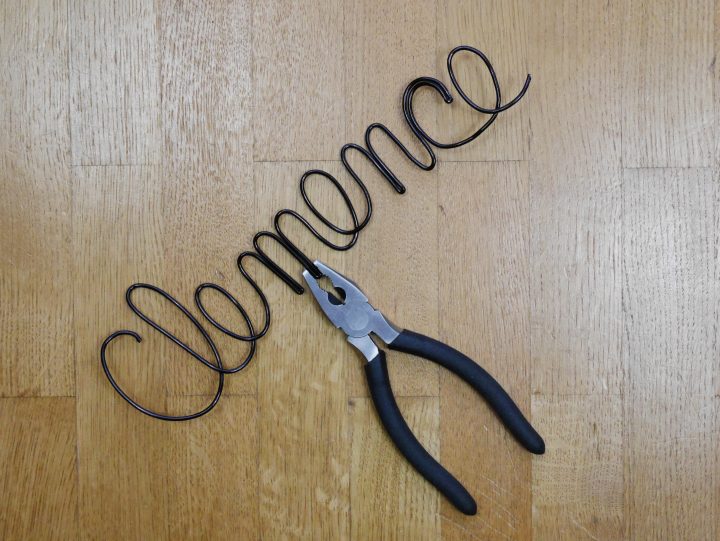 prenom fil de fer tuto diy idee tutoriel pour enfant mercredi anniversaire activite manuelle