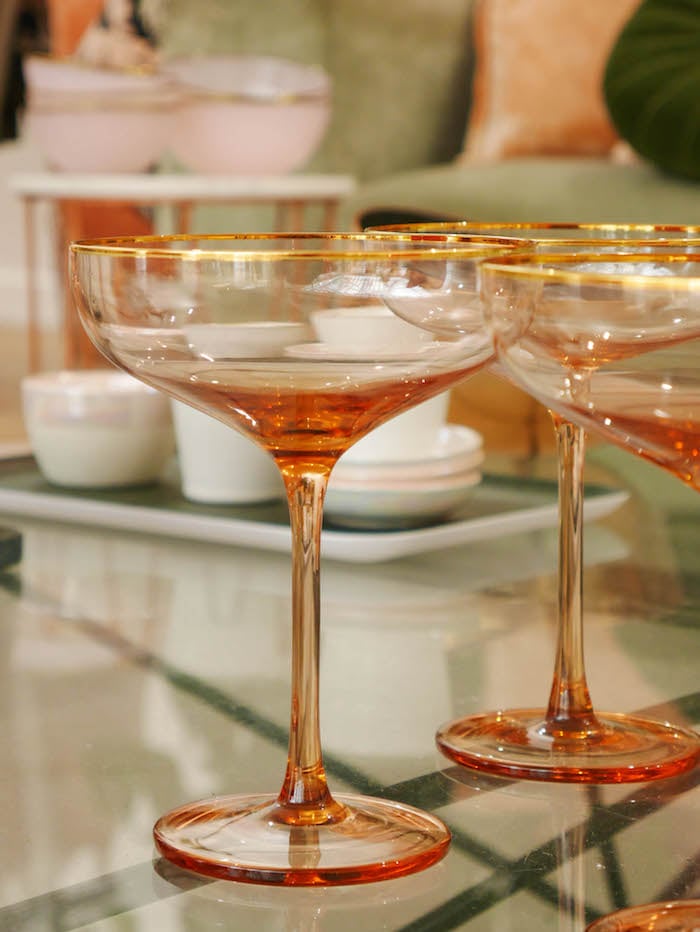 verre à cocktail champagne rose doré blog déco clemaroundthecorner