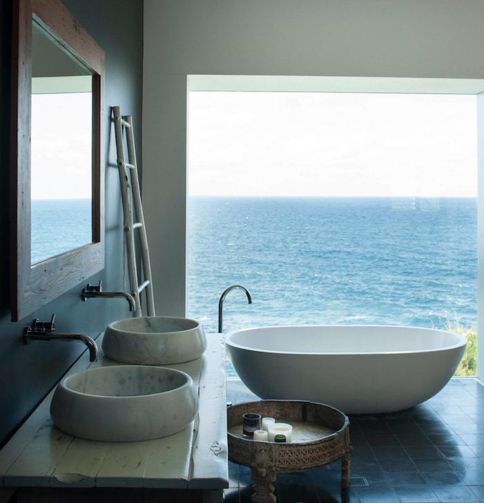 beach house salle de bain vue sur mer blog déco clem around the corner