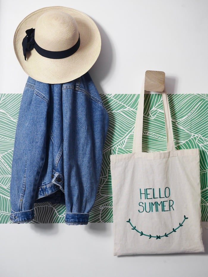 activité facile totebag diy cadeau maitresse original feutre textile veste jean accroche jungle