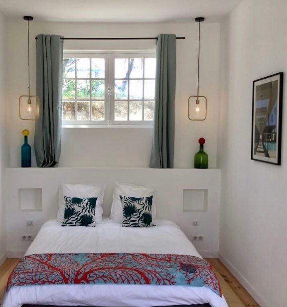 villa avec rooftop à Biarritz chambre motif corail blog déco clemaroundthecorner