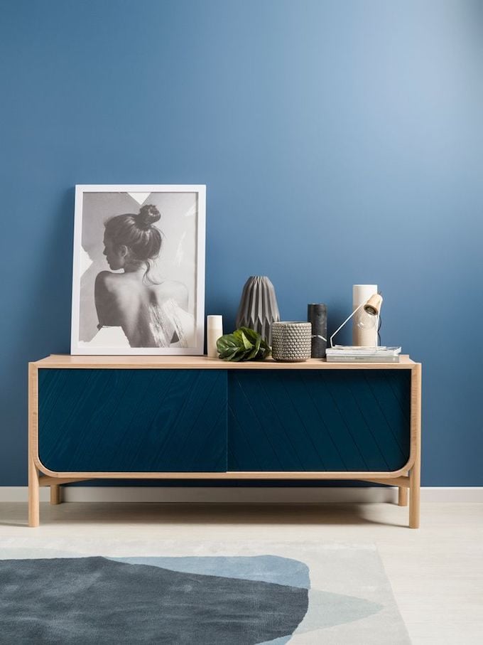 buffet bleu marine chene mur bleu salon homebox avis clemaroundthecorner