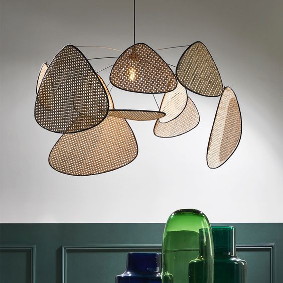 design suspension géante screen market set cannage panneaux pétale lampe - blog déco - Clem Around The Corner