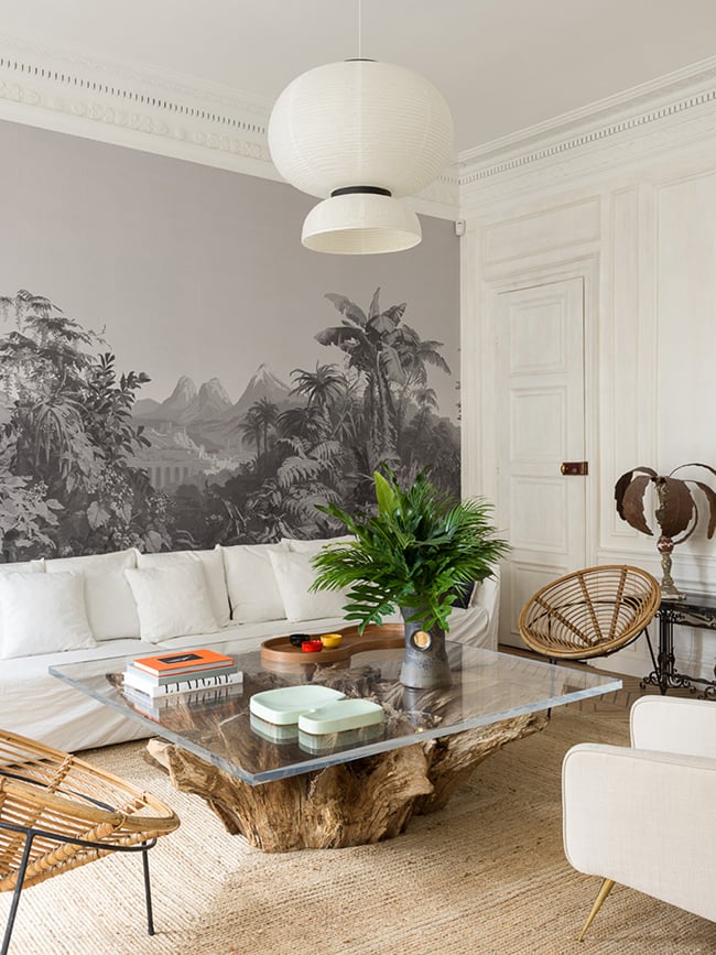 salon table basse rondin tronc arbre pied-à-terre parisien - blog déco - Clem Around The Corner