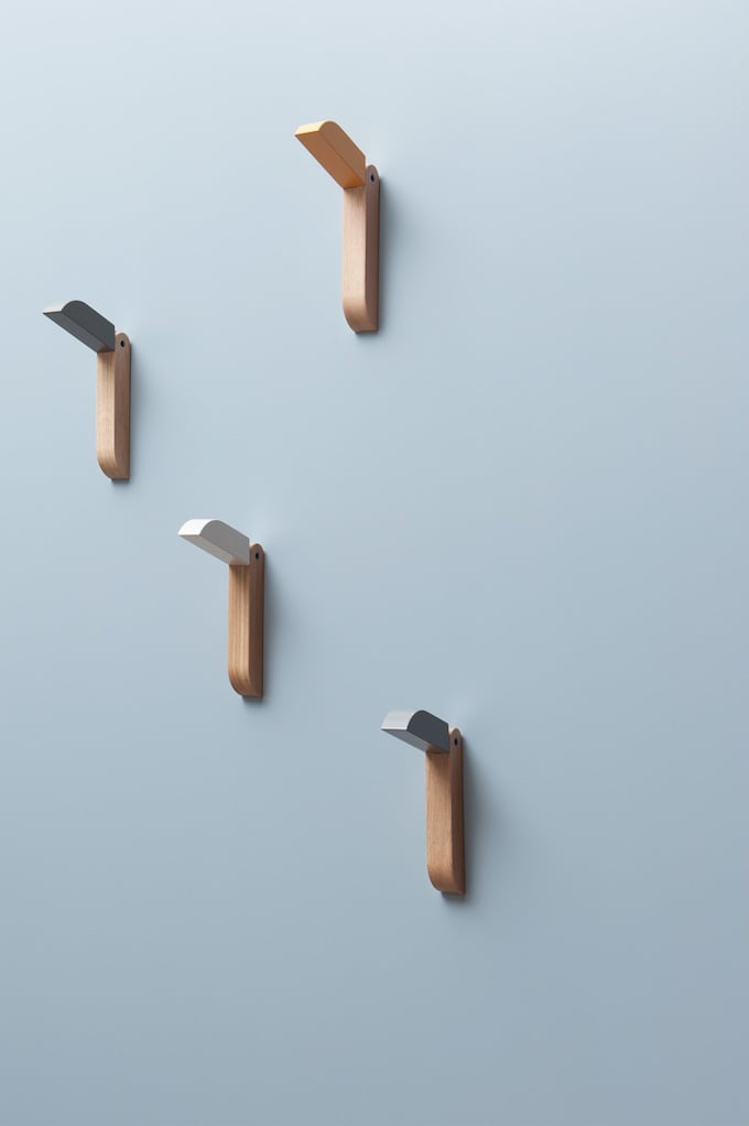 drugeot manufacture patère toucan fond bleu jaune blanc gris blog déco clemaroundthecorner