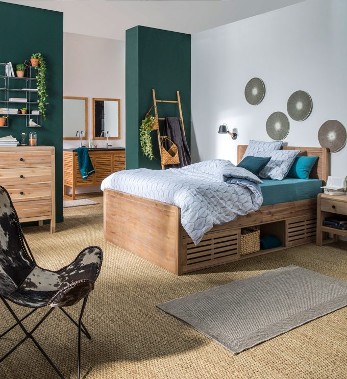 optimiser le rangement chambre lit coffre tiroir suite parentale vert foncé blog déco clem around the corner