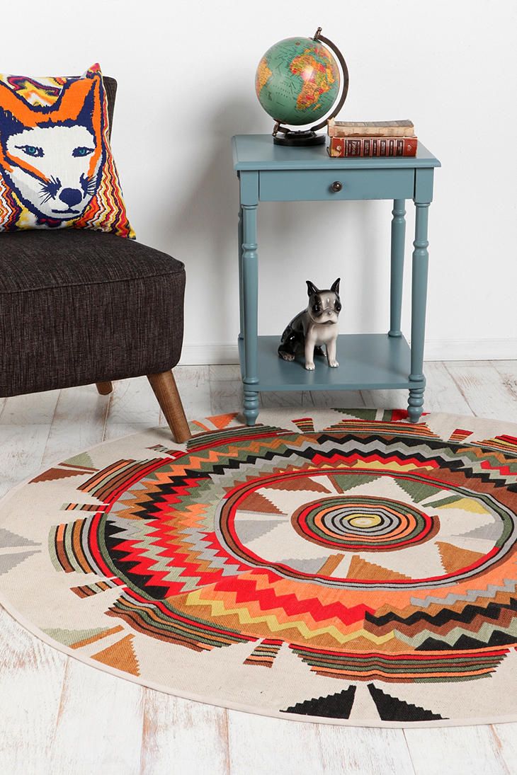 tapis rond style ethnique rouge - blog déco - clem around the corner