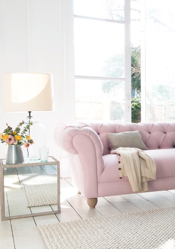 millennial pink canapé matelassé côtelé - blog déco - clem around the corner