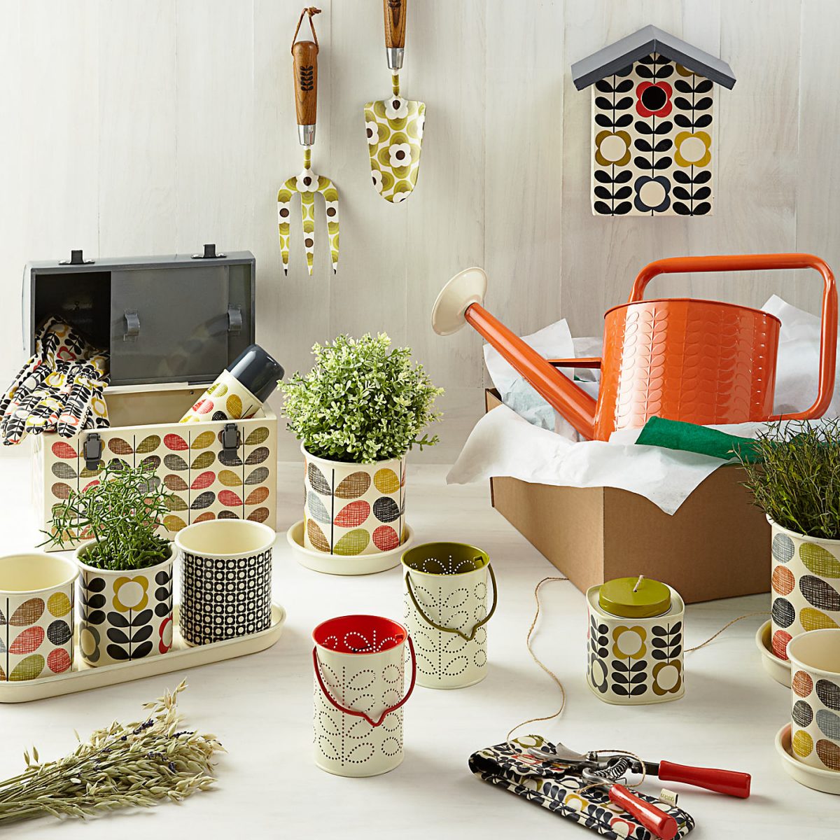 style rétro jardin ustensiles - blog déco - clem around the corner