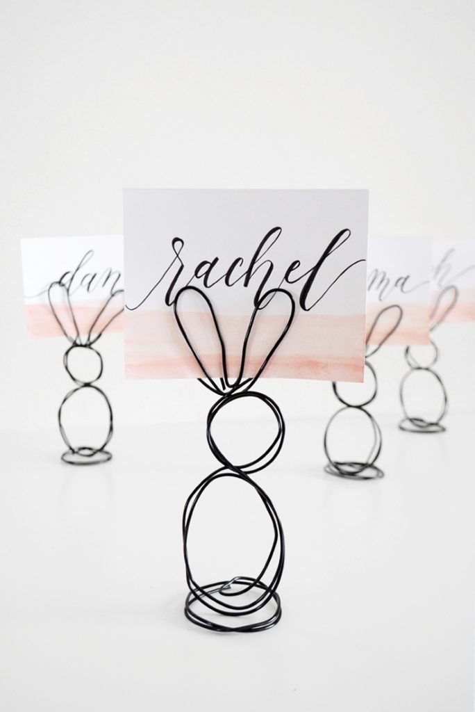 table de pâques déco lapin porte nom - blog déco - clem around the corner