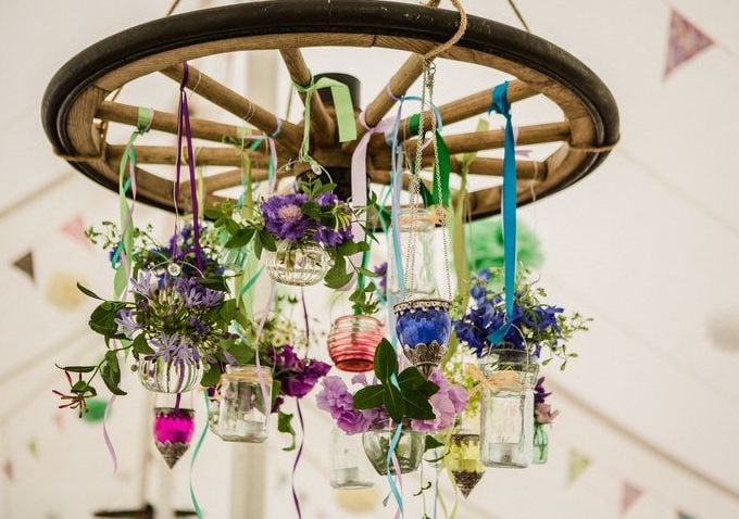 déco vélo mariage roue suspension style rétro - blog déco - clem around the corner