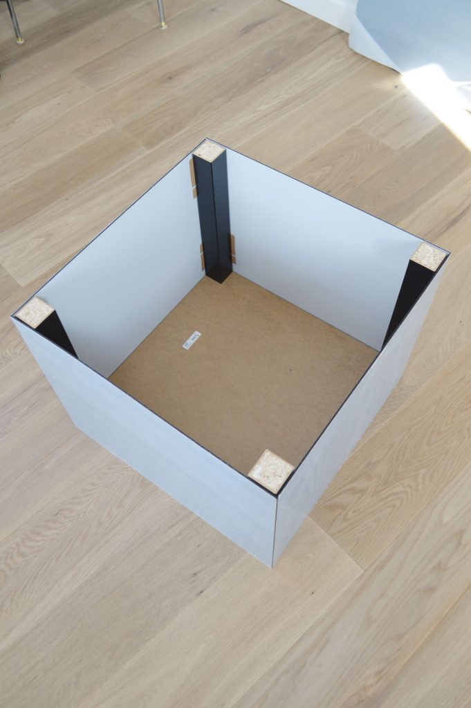 lack ikea hack table basse plexiglas idée originale - blog déco - clem around the corner