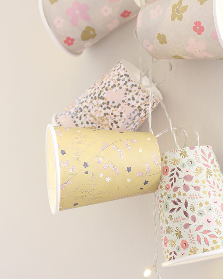 idée déco récup gobelet guirlande carton - blog déco - clem around the corner