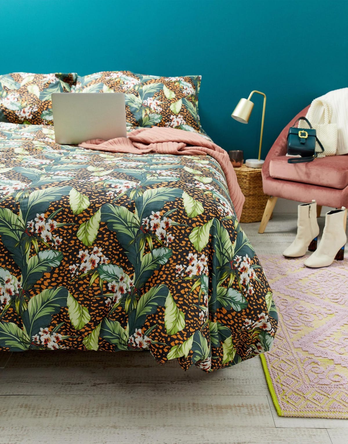 clemaroundthecorner linge de lit imprimé végétal vert déco Asos