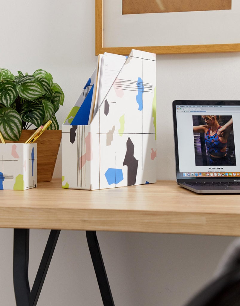 clem around the corner rangement bureau boite à papiers bleu blanc Asos
