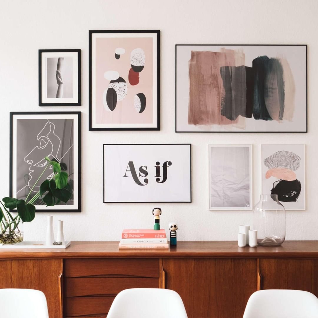 réussir conseil mur de cadre pastel - blog déco - clem around the corner