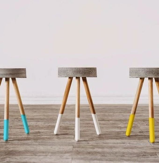 tabouret en béton diy tendance peinture turquoise blanche jaune - blog déco - clem around the corner
