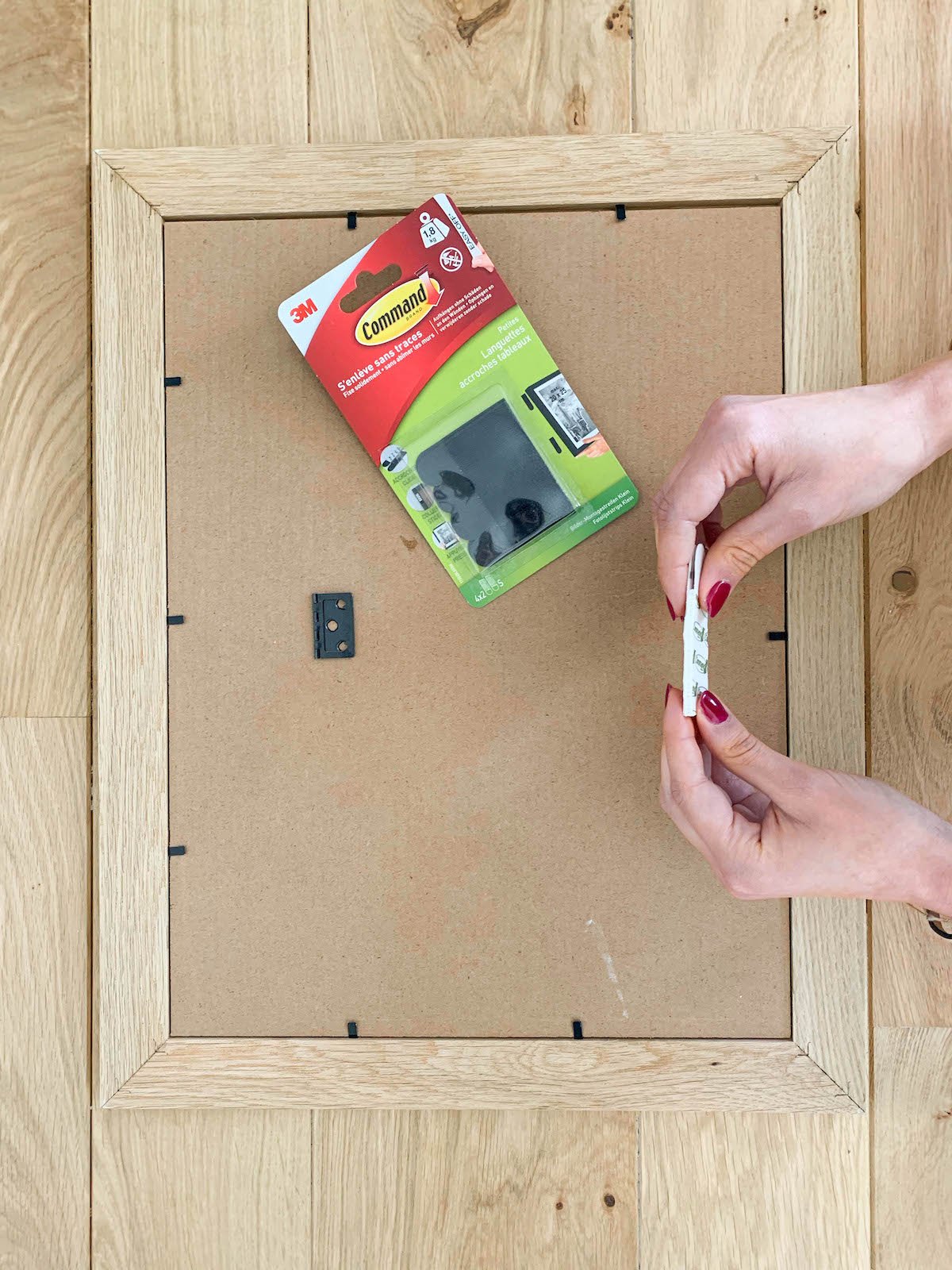 languettes accroches tableaux command conseil test installation - blog décoration - clem around the corner