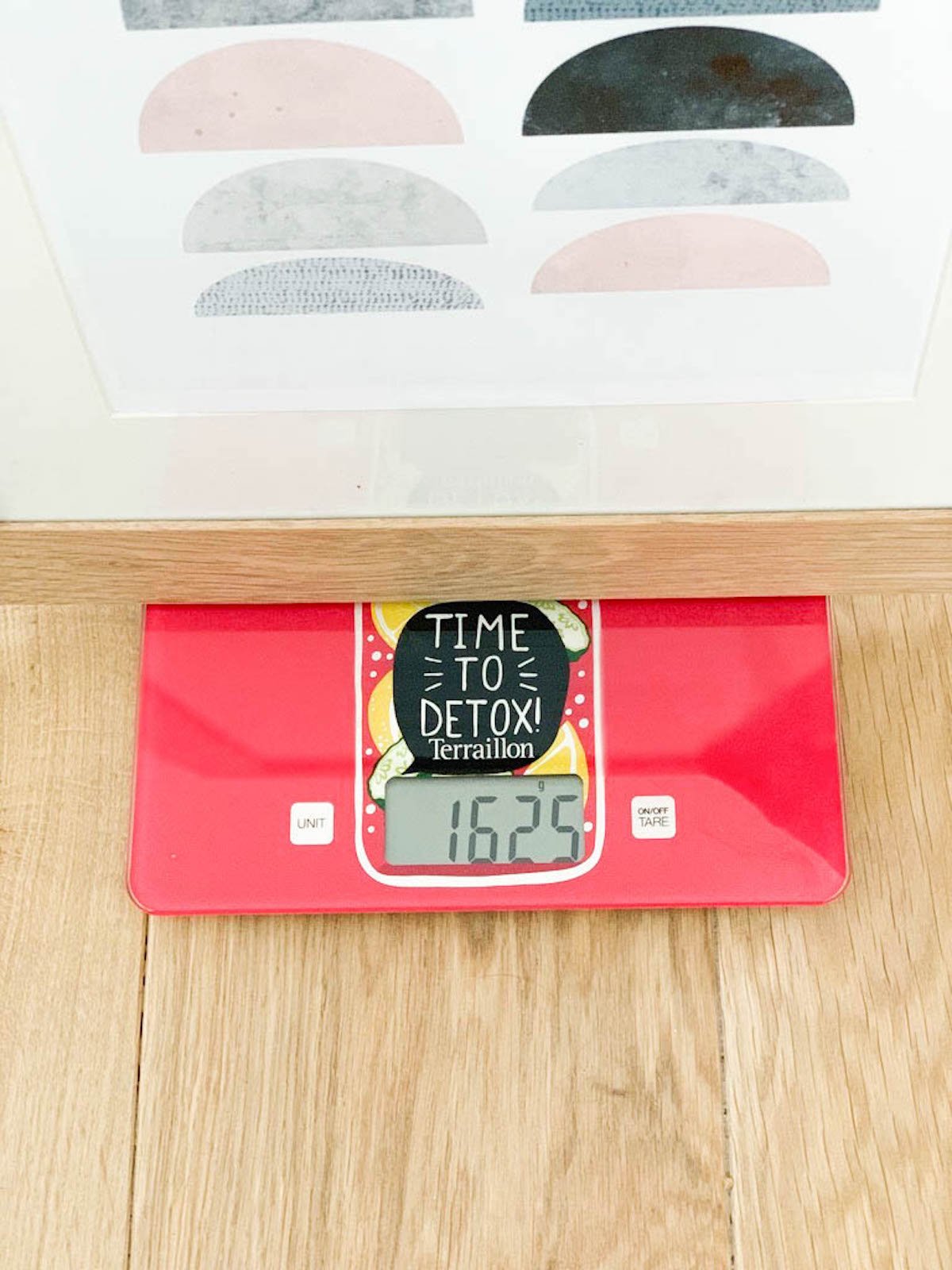 test languette autocollant 3m pour accrocher tableau avis clemaroundthecorner