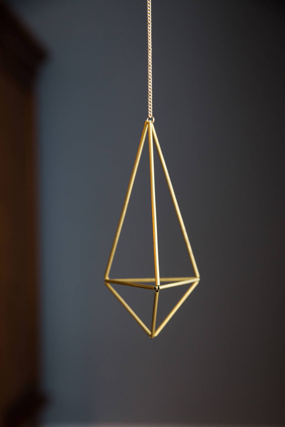 himmeli diy suspension doré géométrique diamant déco suspendue mur noir