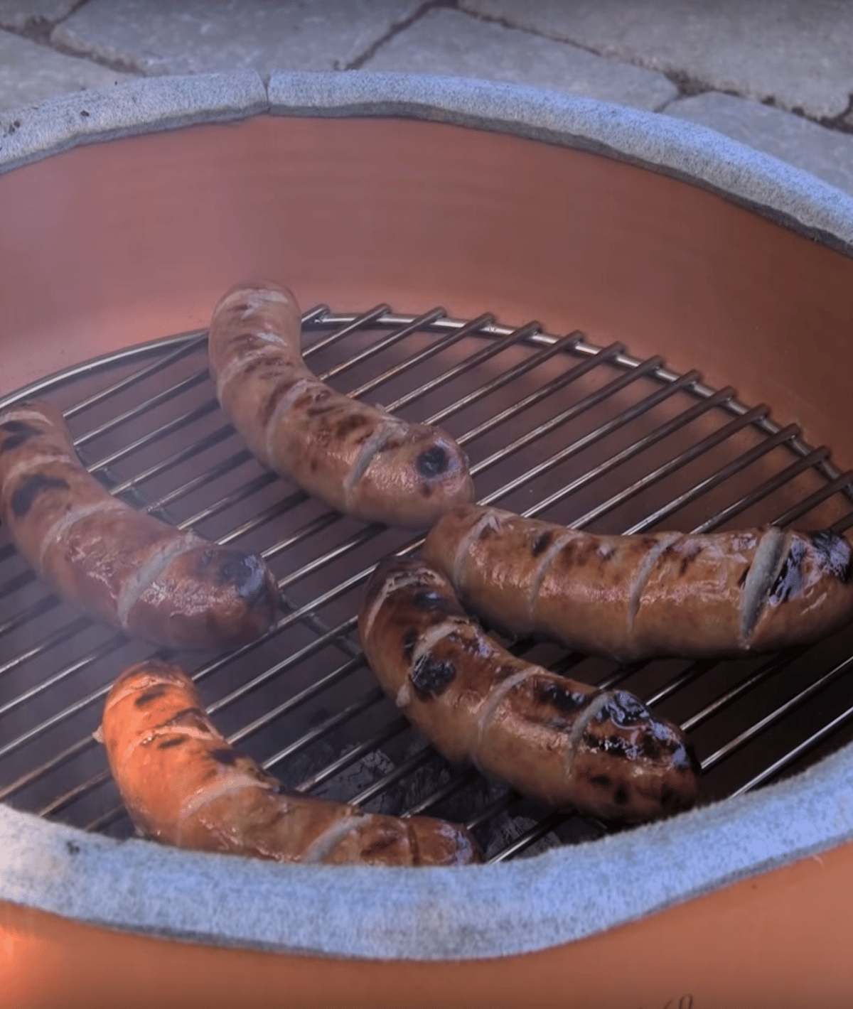 grill pot terre cuite grille saucisses extérieur outdoor déco clemaroundthecorner