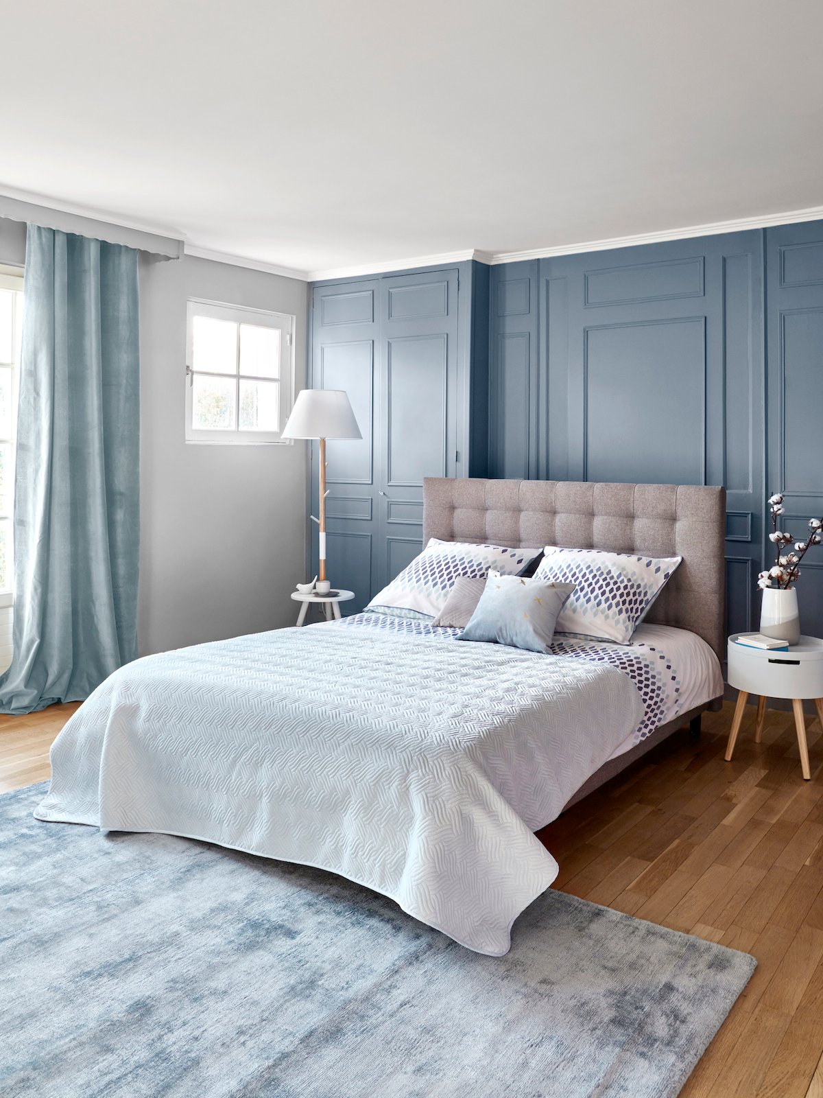 deco chambre parentale élégante chic zen bleu bord de mer nouvelle collection but