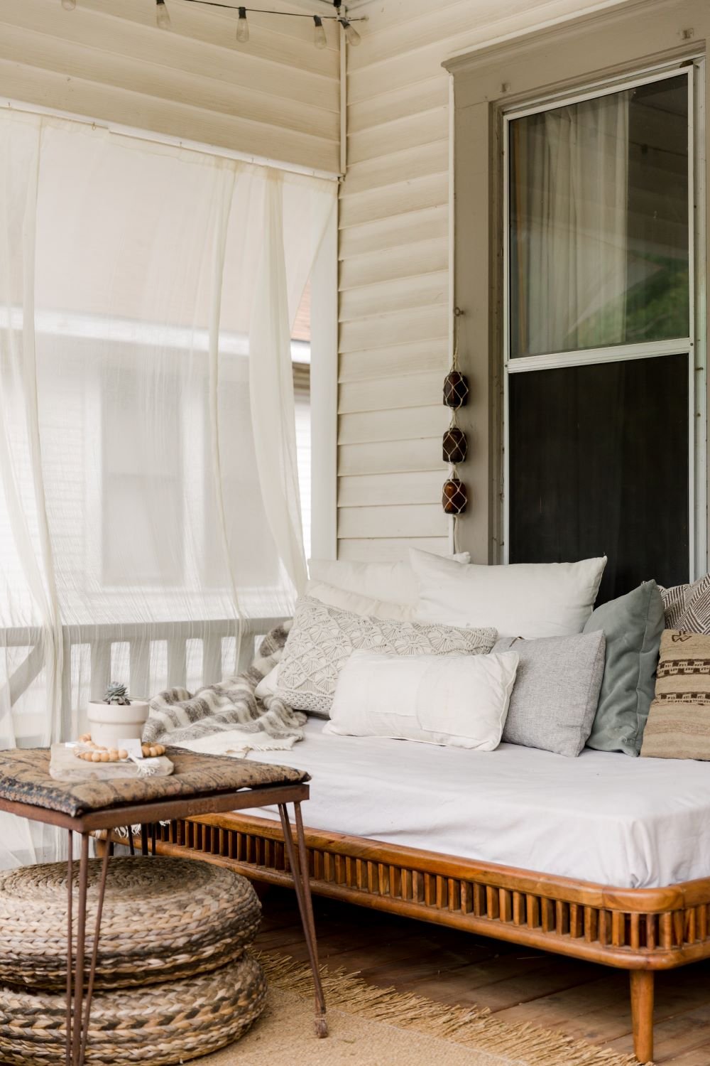 terrasse outdoor banquette coussin de sol rond fibre naturel