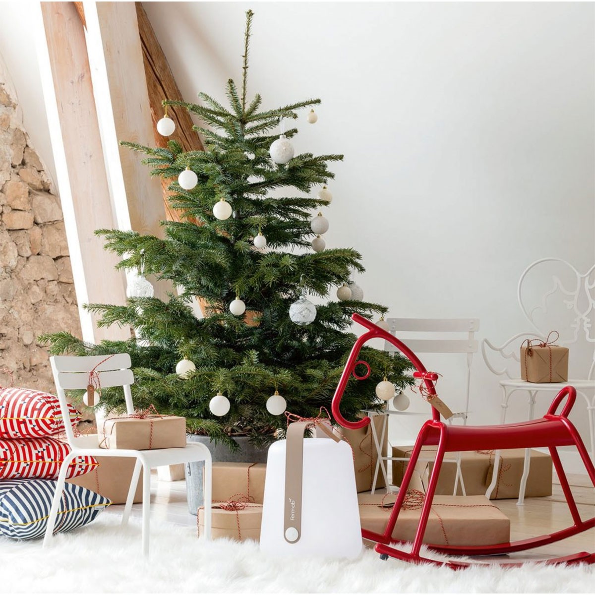 cheval à bascule rouge fer déco clem around the corner