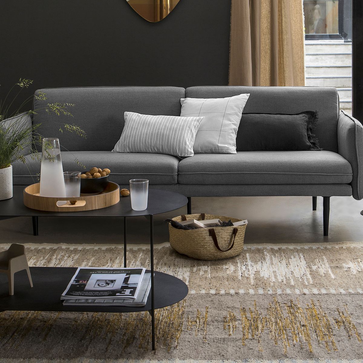 comment assortir choisir ses coussins d intérieur salon gris noir table basse métal déco slow living