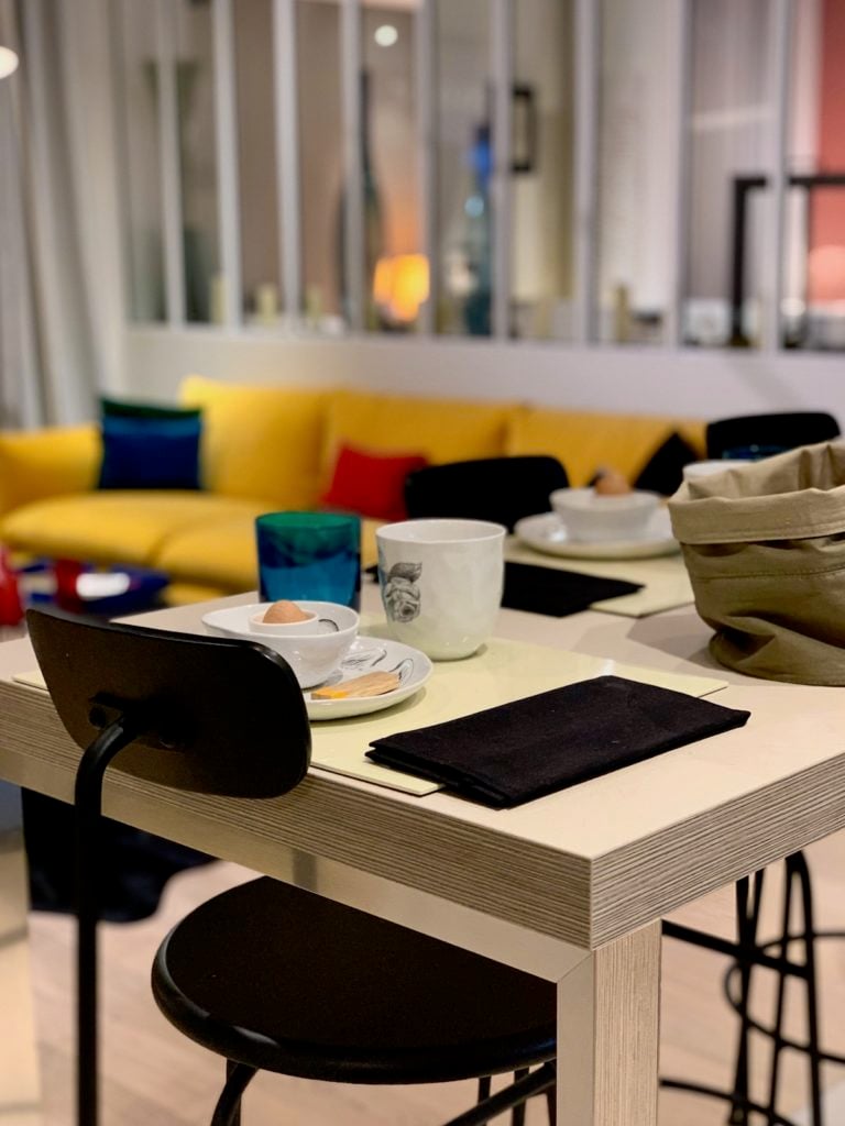 coin repas chaise industrielle tabouret cuisine ouverte - blog clemaroundthecorner