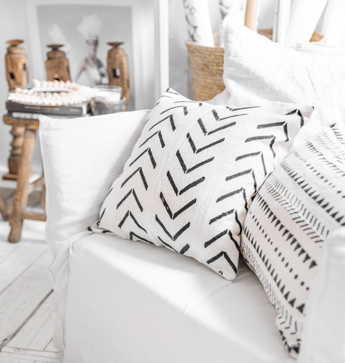 coussin motif ethnique fleche noir blanc salon boheme scandinave